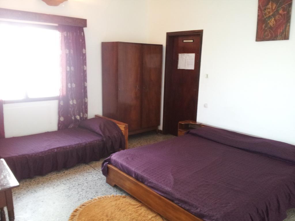 Hotel Aurore Lome Room photo